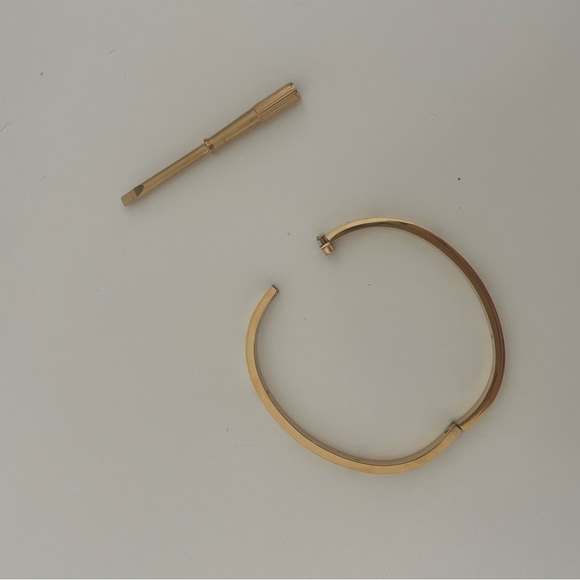 High End Titanium Gold Bracelet with screwdriver - Picture 5 of 7